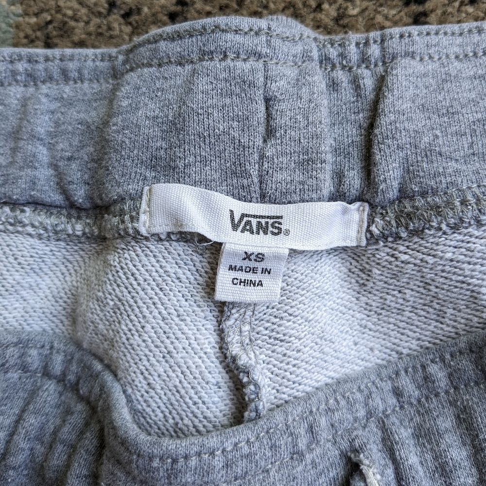 Vans shorts - Picture 4 of 4